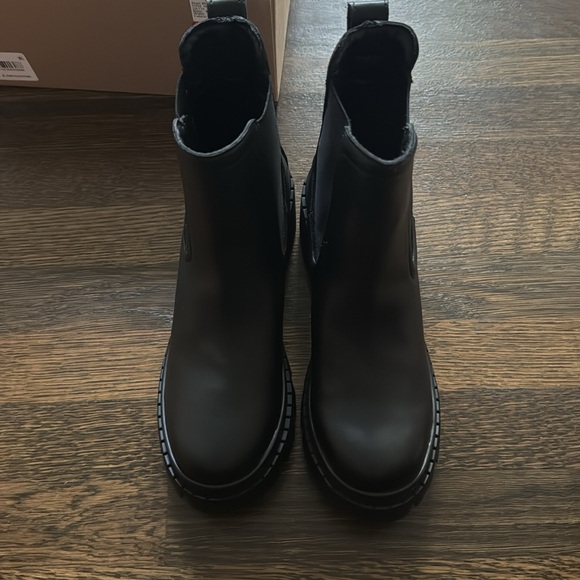 Brand new Steve Madden boots - Picture 4 of 6